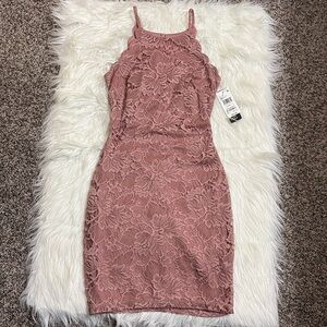 NWT BCX Mauve Scalloped Lace Mini Bodycon Dress Size 1 Juniors